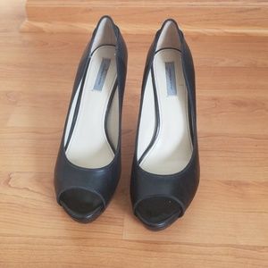 Classiques Entier platform black heels